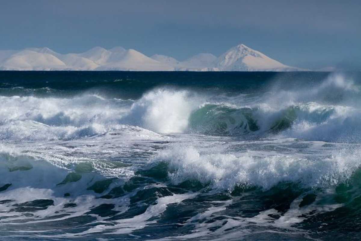 Тихий океан белый. Тихий океан. Тихий. Тихий океан фото. Тихоокеанское побережье России.